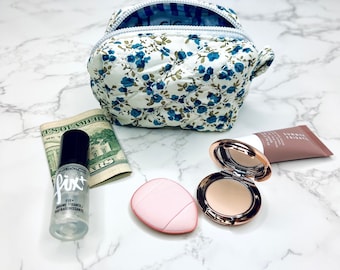 Miniature Blue Floral Bag, Quilted Bag, Keychain Bag, Mini Charm Bag, Mini Cloth Pouch, Coin Purse, Mini Makeup Bag, Key Fob Holder