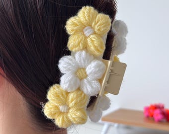 Handmade Crochet Flower Hair Claw Clip – Cottagecore Knit Daisy Accessory
