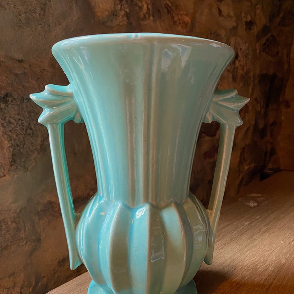 MCM McCoy Vase, Mintgrün, 1940-50er Jahre, Vintage Keramik, Trophy Style Vase