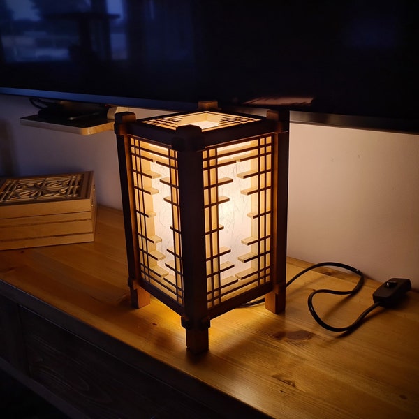 Japanese style table bedside shoji Asian wooden lamp lantern with Kumiko patterns decor panels.