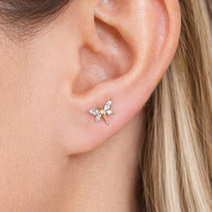 16G/18G/20G Implant grade titanium Tiny Dragonfly Flatback Cartilage Labret Stud Earrings | Tragus, Helix, Conch, Rook Sleep Earrings