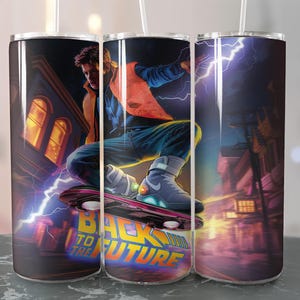 Powrót do przyszłości – spersonalizowana grafika cyfrowa na przyciągający wzrok kubek do napojów w stylu retro o pojemności 20 uncji z sublimacją