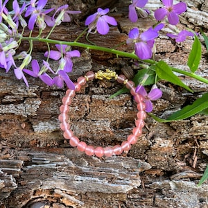 Kirschquarz Pixiu Armband | 6 mm Glasschliffperle Perlen | 24k Vergoldet 7 x 15 mm | Liebe und Glück Symbol Schmuck | Feng Shui Geschenk