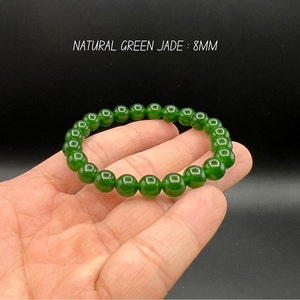 Minimalist Green Jade bracelet | Natural 8mm gemstone beads | Handmade beaded jewelry | Unisex Asian-inspired design | Gift for her or him