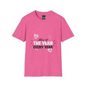 Mom of the Year T-Shirt Handmade Tee Mother&#39;s Day Shirt Gift for Mom Handmade Mom of the Year T-Shirt Mother&#39;s Day Tee Gift for Her Graphic