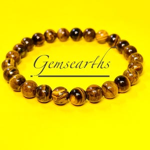 Tiger Eye Gemstone Bracelet Handmade Crystal Healing Jewelry for Strength Protection