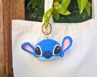 手作りかぎ針編みのスティッチぬいぐるみ：リロ＆スティッチの