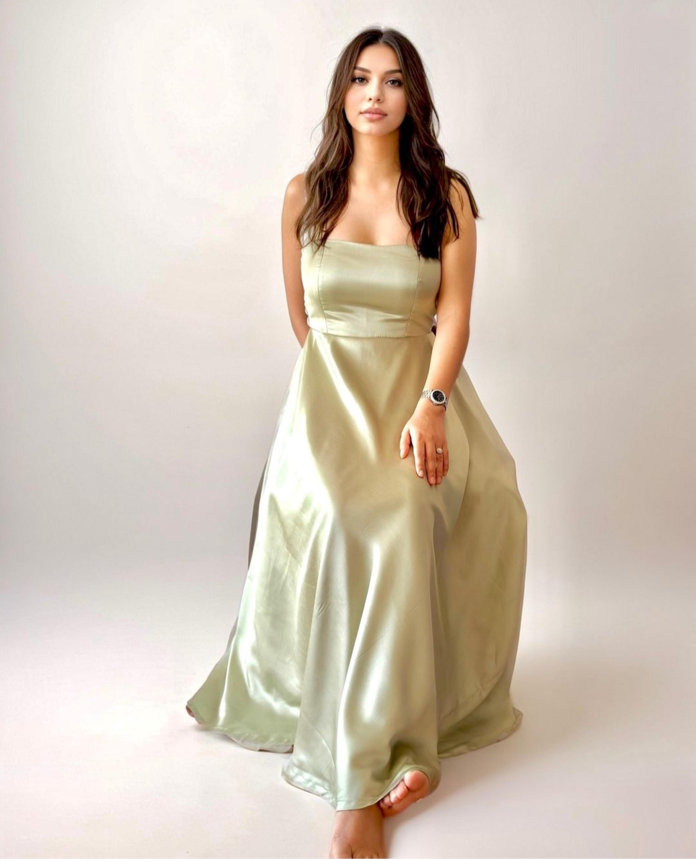 Green Satin Maxi Dress: Sleeveless Formal Gown