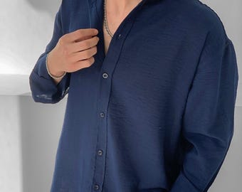 Camicia in lino da uomo: stile estivo casual classico