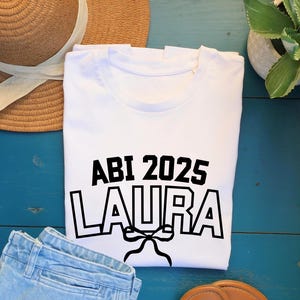Personalized graduation gifts, T-shirt graduation 2025, graduation 2025, personalized graduation, Fairtrade shirt with name, gift graduation shirt trend