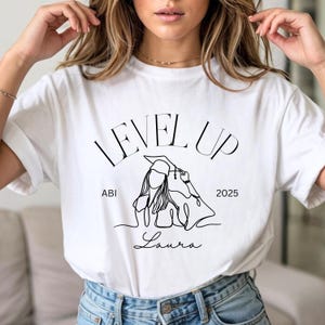Personalized graduation gifts, T-shirt graduation 2025, graduation 2025, personalized graduation, Fairtrade shirt with name, gift graduation shirt trend