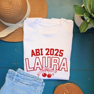 Personalized graduation gifts, T-shirt graduation 2025, graduation 2025, personalized graduation, Fairtrade shirt with name, gift graduation shirt trend