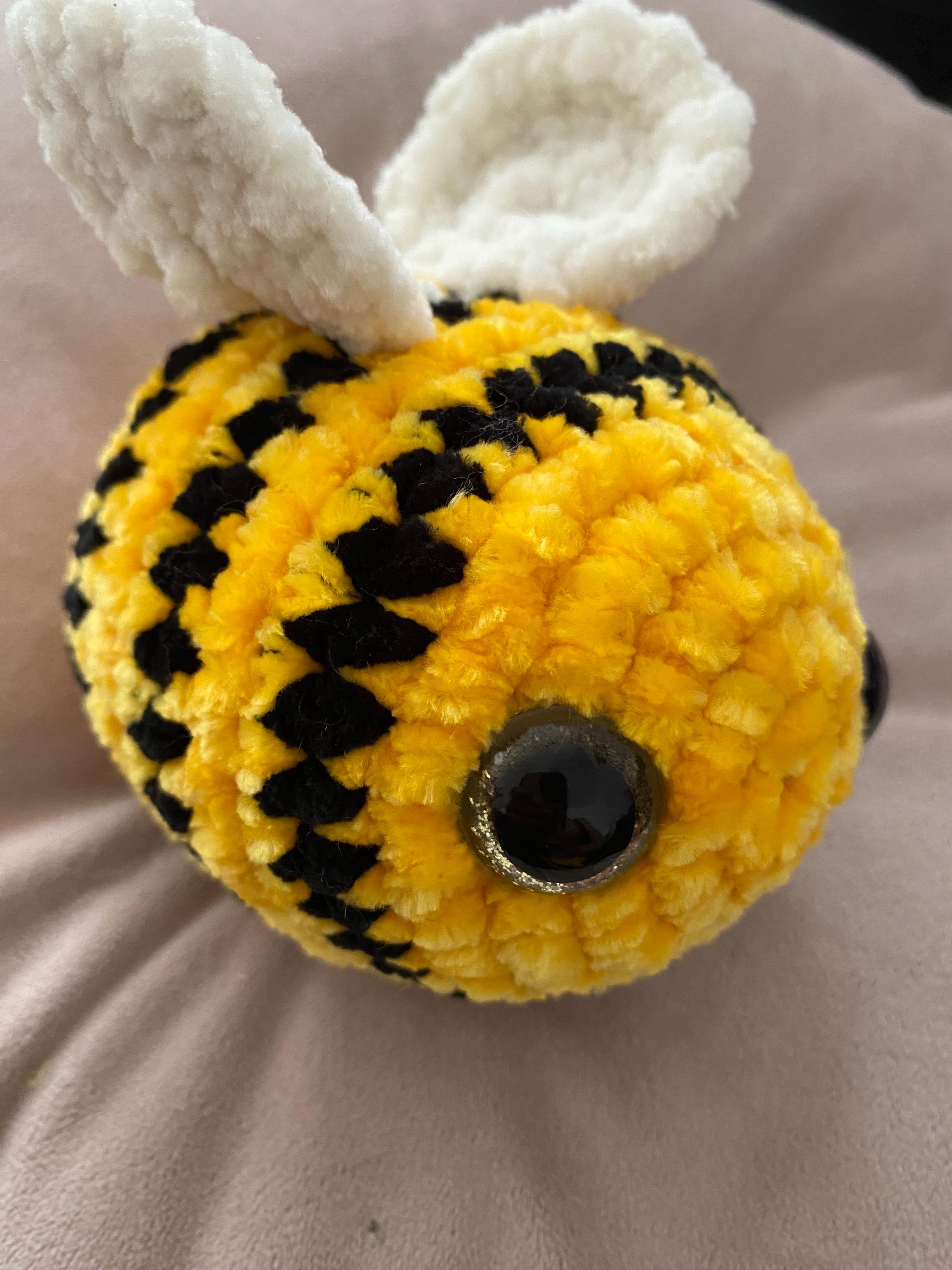 Süße Plüsch-Biene Als Kuscheliges Spielzeug – 25 Cm, Weich & Waschmaschinenfest