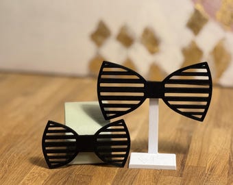 Elegant bow tie in striped design - Handmade bow tie, individual bow tie for elegant looks, wedding, gift idea, classic bow tie