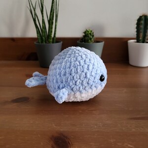 Peluche baleine toute douce en crochet fait main, peluche personnalisable image 9