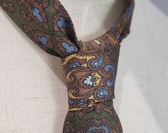 Vintage Christian Dior Khaki Paisley Pattern Silk Tie Made in Italy