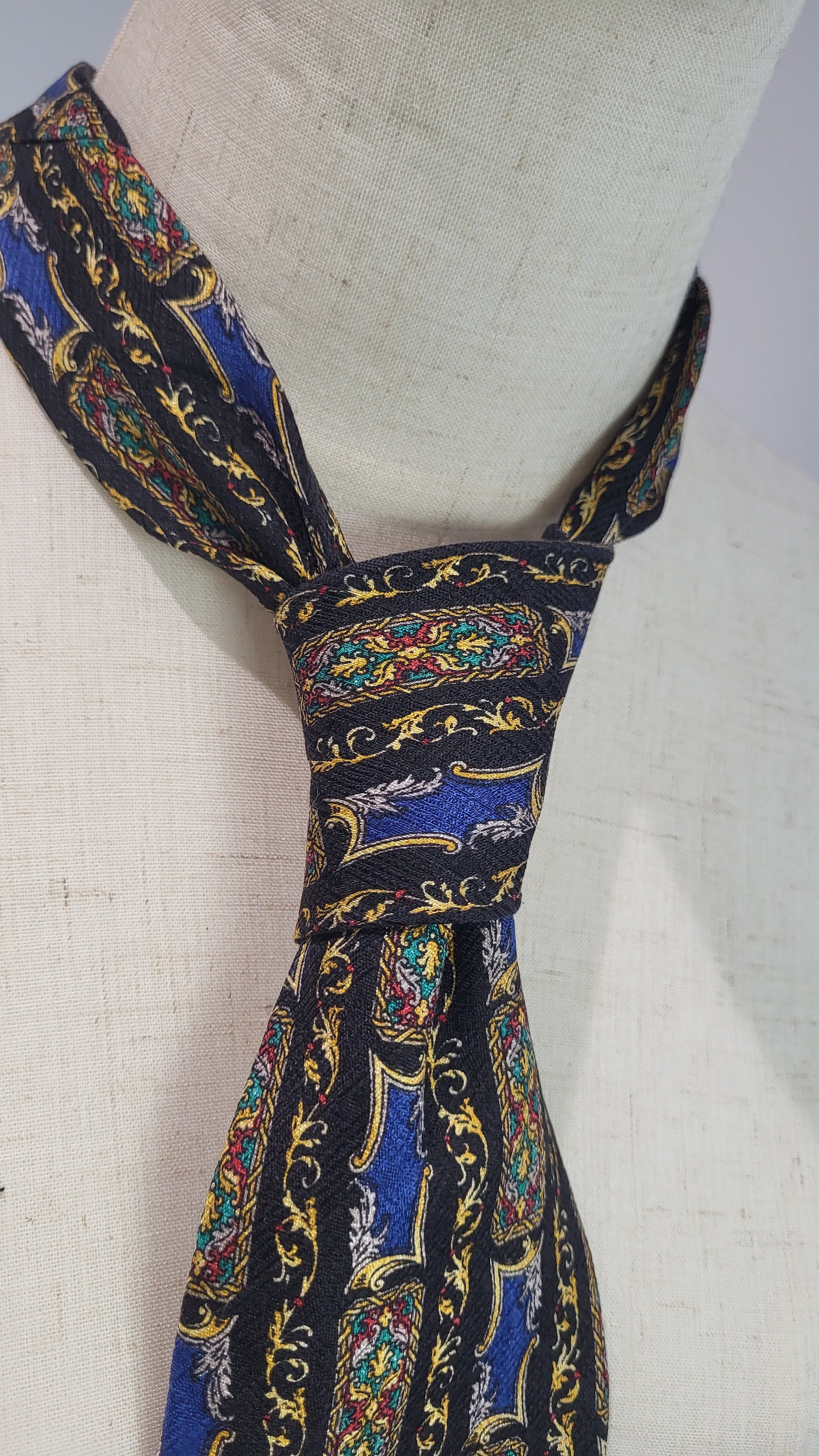 Vintage Christian Dior Black Versailles Pattern Silk Tie Made in Italy
