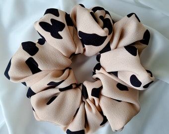 Elegant Scrunchie Soft Hair Accessories, Trendy Comfortable Hairstyle, Peach Hair Decoration for Women and Girls