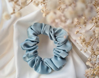 Satin Elegance ICE GREEN MINI - Hair Scrunchies for Everyday Glam