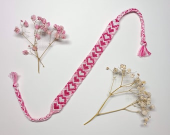 Heart Friendship Bracelet | Handmade Valentine's Gift | Gifts for her | Macramé jewelry