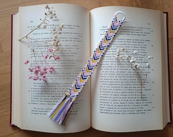 Pastel Embroidery Floss Bookmark | Aurora colours Knotted Bookmark