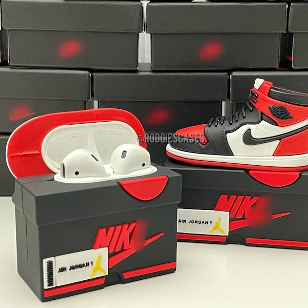 Nik Air Jorda 1 Retro high OG Bred Toe Sneaker Shoebox Design AirPod Case