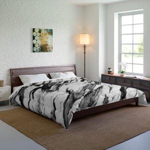Comforter, Black and White Marble Comforter, Marble Texture Bedding, Monochromatic Comforter, Marble Pattern Bedspread, Marble Print Quilt