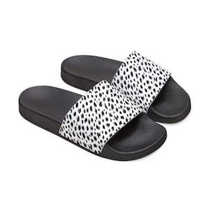 Womens Slide Sandals, Black Pattern Slides, Slide Sandals, Summer Sandals, Pool Slide Sandals, Beach Slides, Summer Slippers, Slip on Sandal