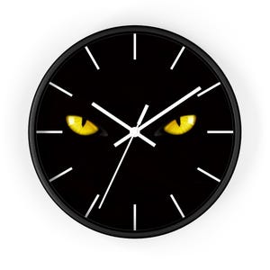 Klocka med kattögon vid midnatt, väggklocka med svart katt, klocka med läskiga ögon, klocka med läskiga ögon, läskig klocka, Halloweenklocka, rolig klocka, unik klocka