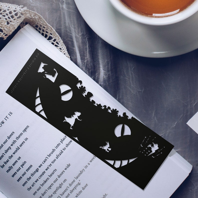 Alice in Wonderland Die-cut Bookmark - Etsy UK