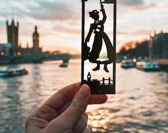 Mary Poppins — die-cut bookmark