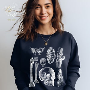 解剖学スウェットシャツ 人間の骨格シャツ ヴィンテージイラストTシャツ 医者への贈り物 獣医への贈り物 生物学者への贈り物 科学愛好家への贈り物