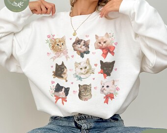 Vintage Sweetheart Kittens Sweatshirt Romantic Retro Cat Sweatshirt Nostalgia Cat Crewneck Cottagecore Sweater Cat Lover Shirt Cozy Pullover