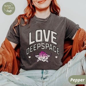 Camiseta universitaria retro "Amor y Espacio Profundo", camiseta vintage, regalo unisex para mujer, Xavier, Rafayel, Zayne, Sylus, Caleb