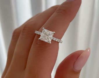 2.02 CT Princess Moissanite Engagement Ring Hidden Halo Solitaire Ring 14k White Gold Bridal Ring Square Cut Moissanite Wedding Ring/Gift