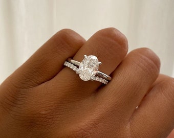 1.85 CT Oval Cut Moissanite Engagement Ring Set, Oval Solitaire Wedding Ring Set, Oval Bridal Ring Set, Curved Half Eternity Matching Band