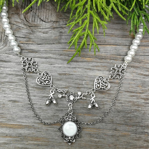 Weiße Perlenkette im Charivari Stil, silber, Blumenschmuck, Glaswachsperlen, Dirndl, Halskette, Perlenkette, Dirndlschmuck, Trachtenschmuck