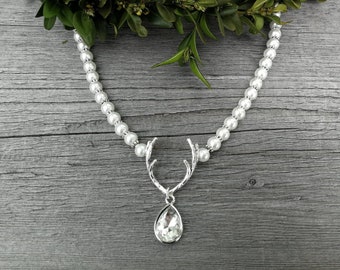White pearl necklace with deer antlers for dirndl | Glass wax pearl traditional jewelry | Handmade Oktoberfest traditional necklace | Dirndl jewelry