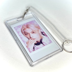 Photo Keychain Display Vertical Polaroid Photocard Bias Holder