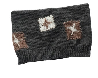 Bonnet chat au crochet avec patchs en tricot étoiles