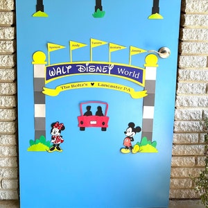 Disney Door | Disney Door Decorations | Disney Window Decorations ...