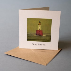 Red Lighthouse Card – motiverende vierkante groet – Stay Strong / Adventure Awaits – Handgemaakte Britse fotokaart