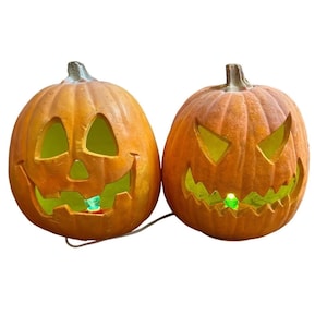 Trendmasters Light-Up Halloween Jack-O-Lantern Pumpkin Duo