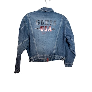 Vintage Guess USA Denim Jacket M 100% Cotton Made In USA Vintage Blue Studded Back Flag Design