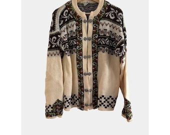 Vintage Norwegian Wool Cardigan, Floral Embroidered Knitwear, Size 52