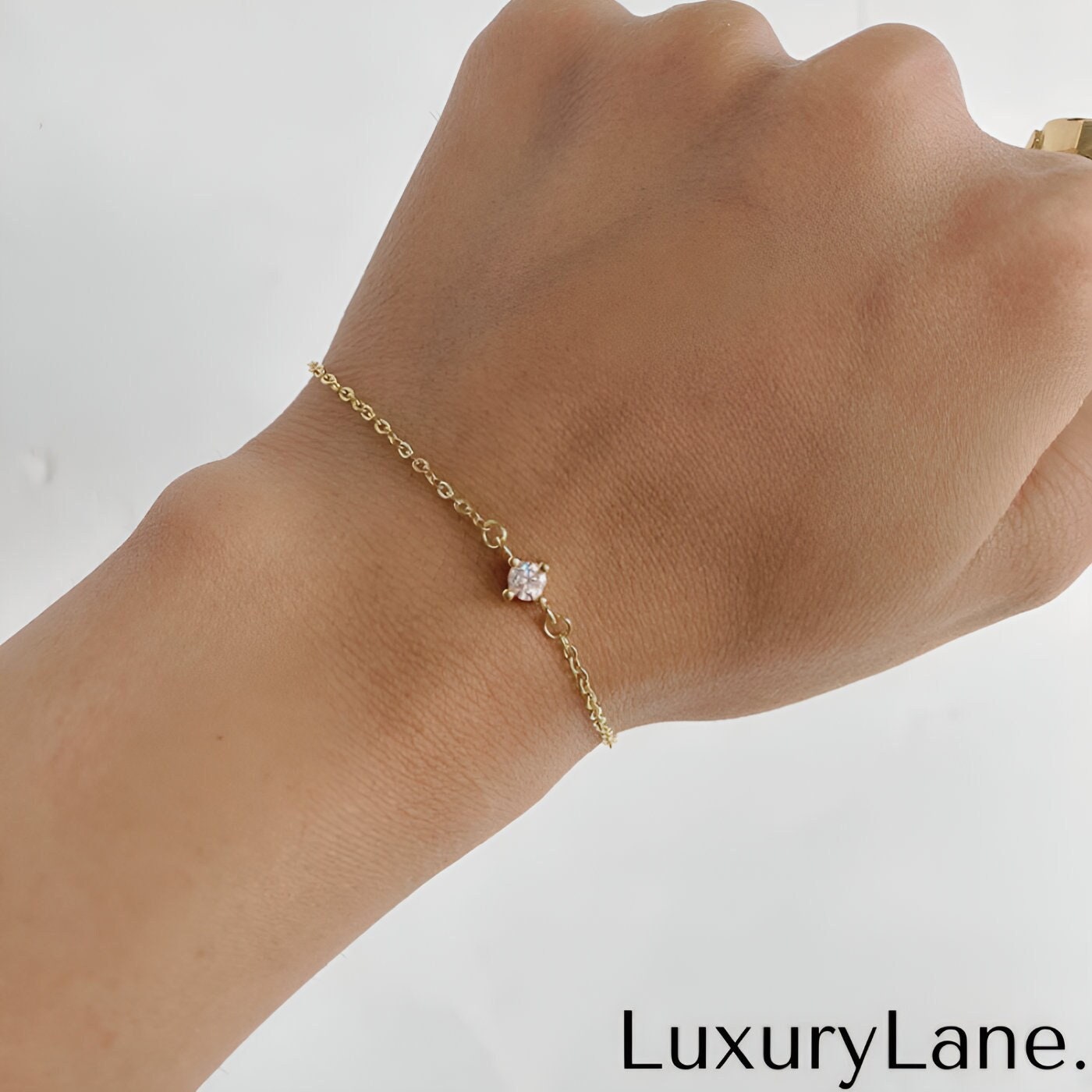BDM Bracciale Tessuto Madonna Di Lourdes – Nastro Religioso Regolabile 35x1,5 Cm, Con Chiusura A Sfera, Prodotto In Spagna, Confezione Regalo Inclusa