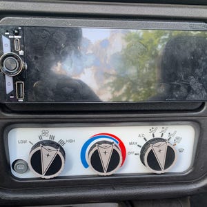 Pontiac Firebird F Body (98-02) Pontiac Style Custom Climate Control Knobs SET OF 3