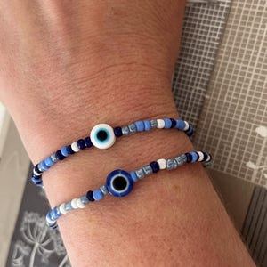 Evil eye bracelet | Protective eye bracelet in blue beads – Lucky charm jewelry – Evil eye protection – Handmade bracelet