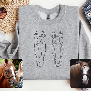Personalised Horse Silhouette Jumper, Custom Horse Sweatshirt, Horse Owner Gift, Horse Portrait, Horse Birthday Gift, Custom Horse Gift