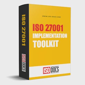Può includere: Una scatola gialla e bianca con la scritta "ISO 27001 Implementation Toolkit". Il dorso è nero con la scritta "ISO 27001" in bianco. La parte inferiore della scatola presenta il logo "ISO DOCS".